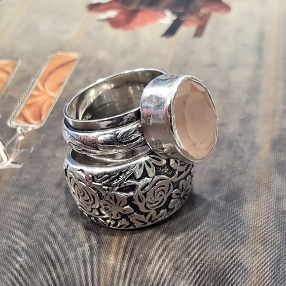 Silpada Ring - Picture 3 of 16